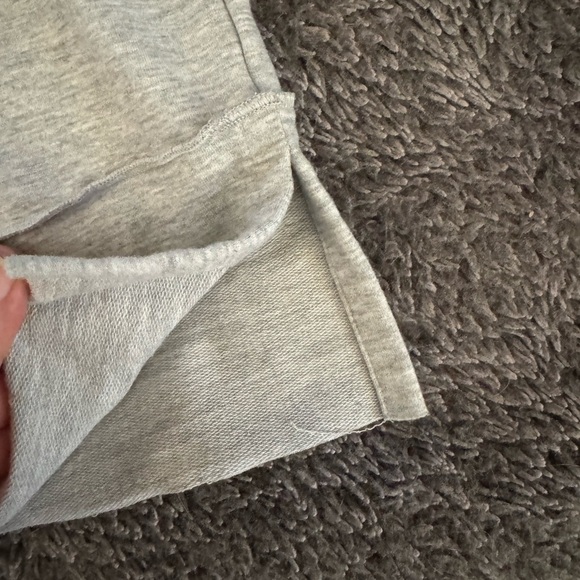 SPANX Women’s PLT Dolman Sleeve Sweatshirt - Picture 13 of 16